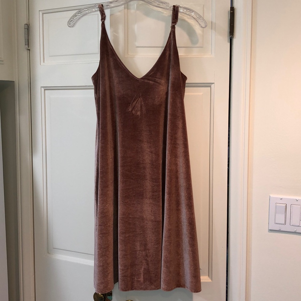 Mauve velvet dress